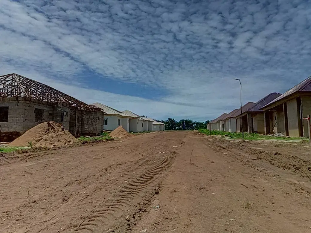 Ongoing construction at Kabom Premium Estate